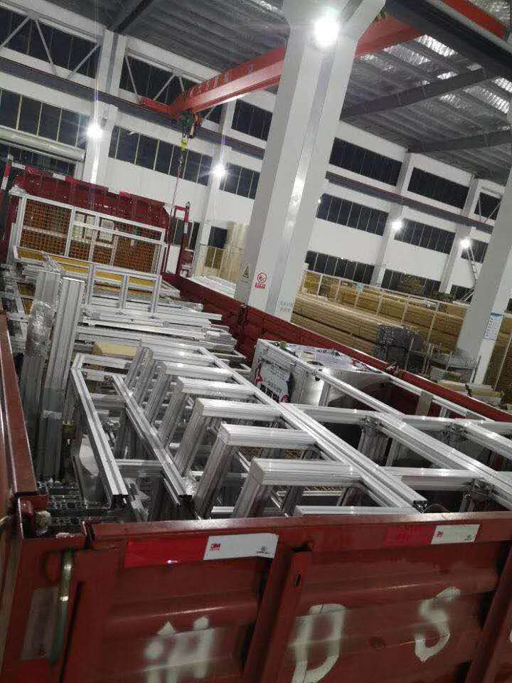 輸送機械設備 輸送機械設備