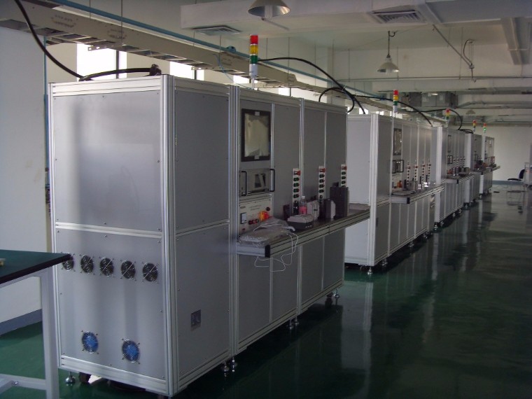 解決客戶工業鋁型框架材定制的燃眉之急，質、量、快！