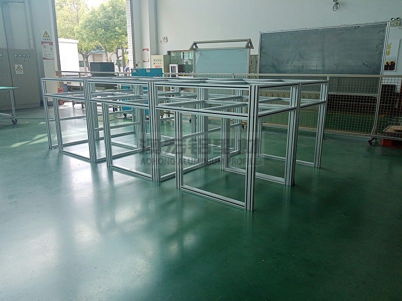 A41C6EC1-3920-4777-9A8D-29E19C0813CB-11552-00003260E1E87C75 2040鋁型材機(jī)架